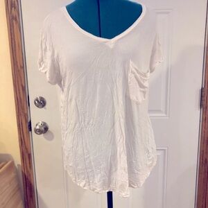 LAST CALL ✨  American Eagle Shirt– White V-Neck Soft & Sexy Large ✨